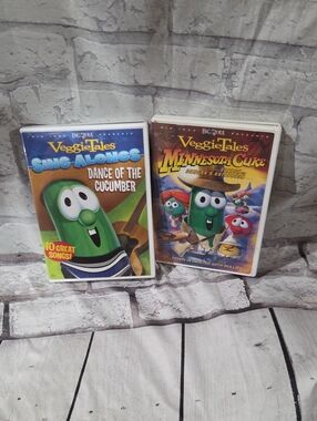 Veggie Tales Sing-Alongs: Dance of the Cucumber & Minnesota Cuke - Green DVD Set